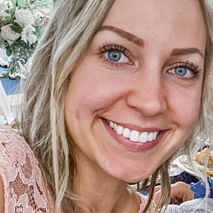 Meet your Posher, Abrianna